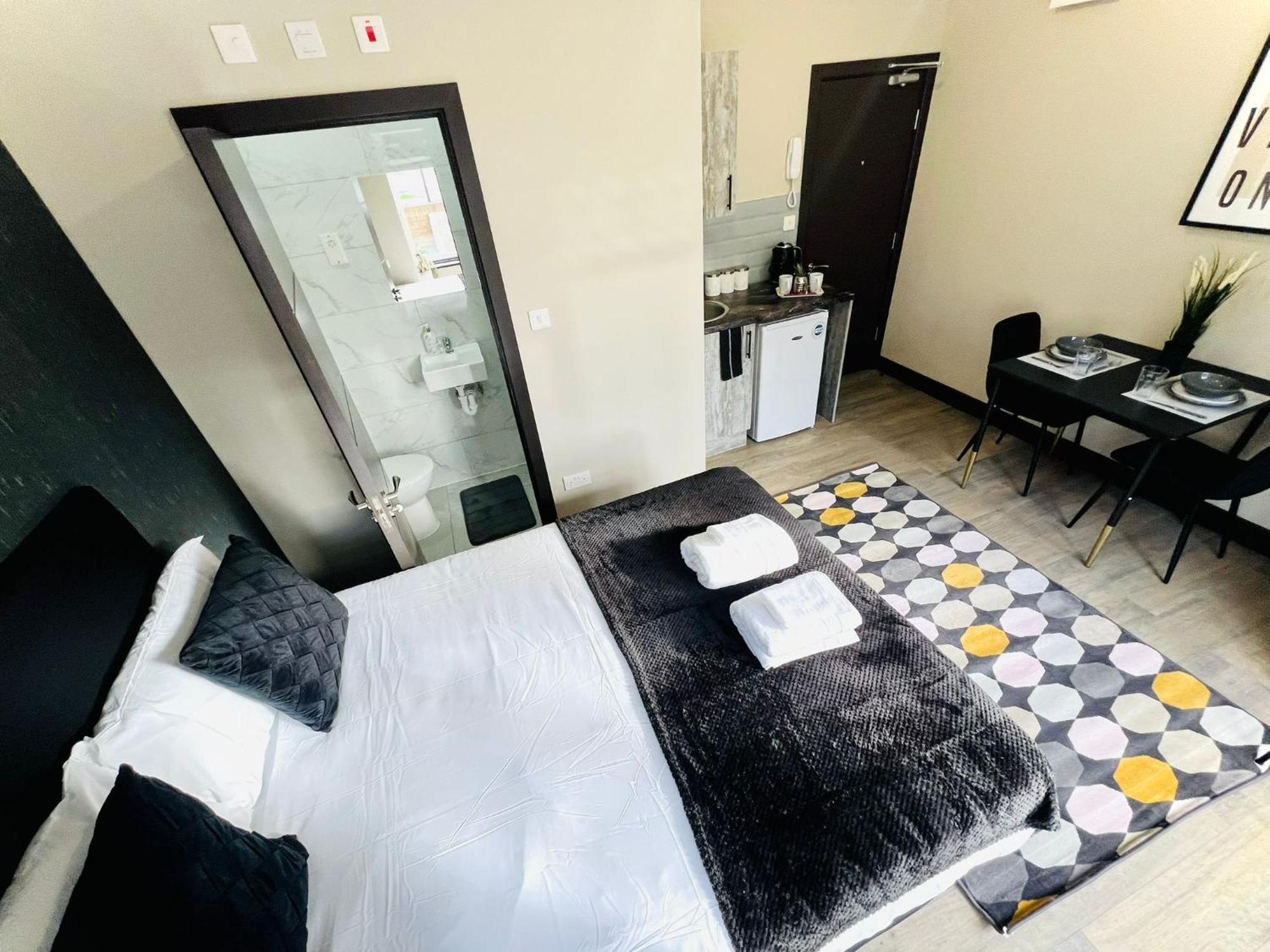Caledonian Close To Camden & Kings Cross London