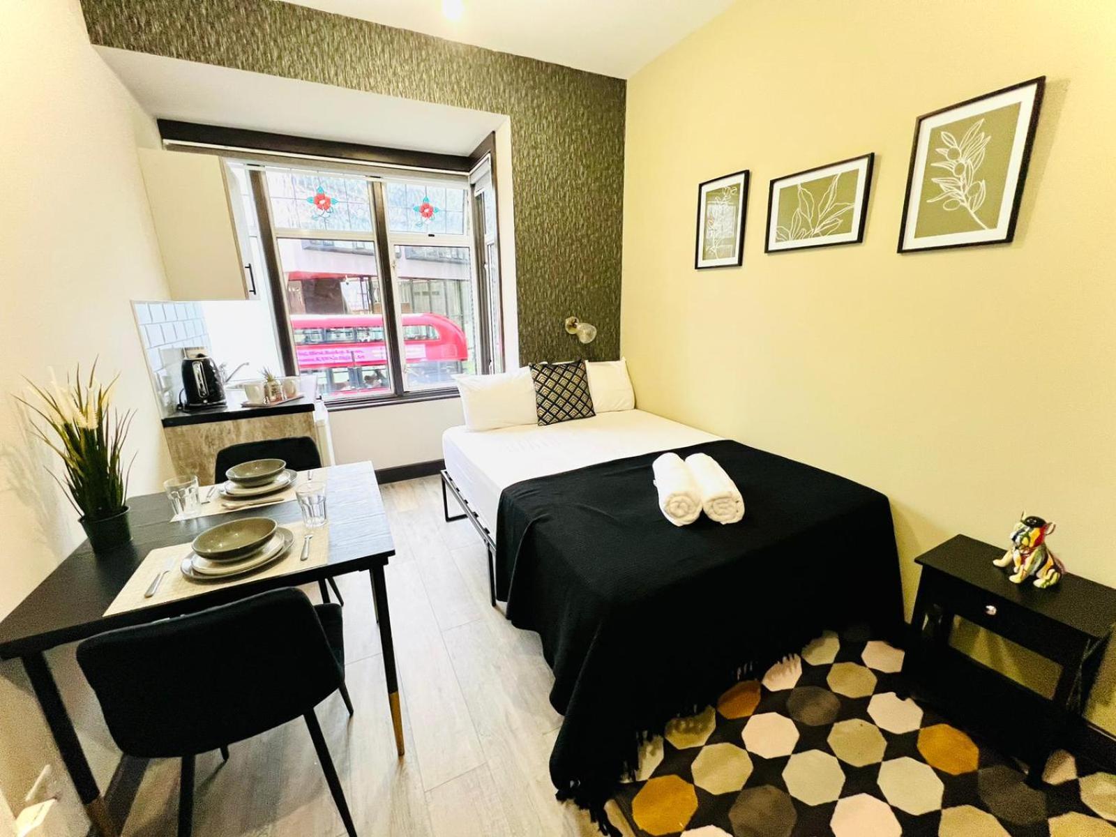 Caledonian Close To Camden & Kings Cross Guest house London
