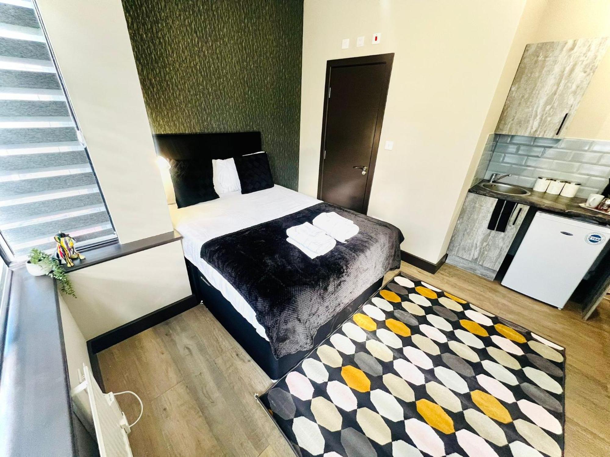 Guest house Caledonian Close To Camden & Kings Cross London