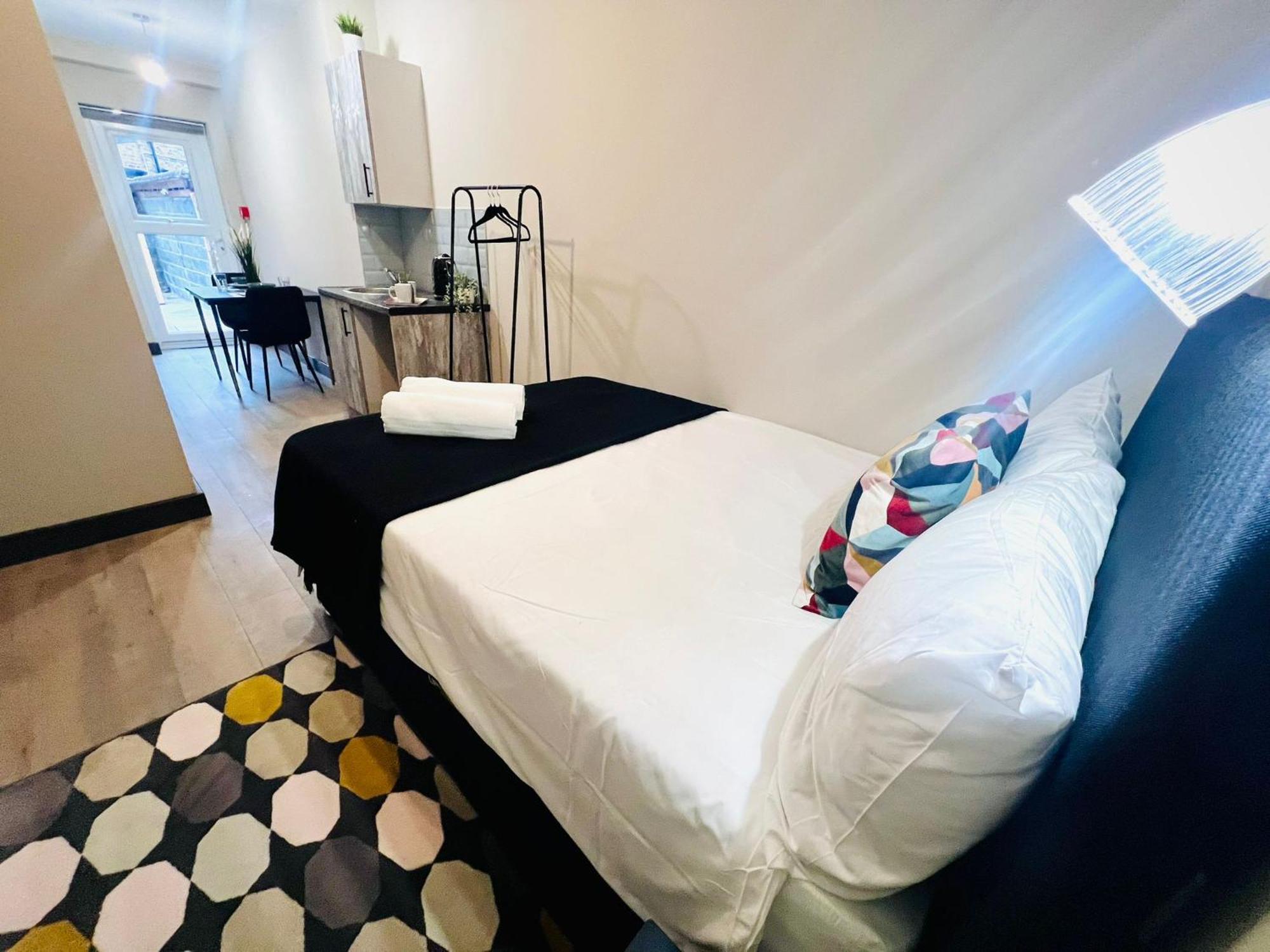 Caledonian Close To Camden & Kings Cross Guest house