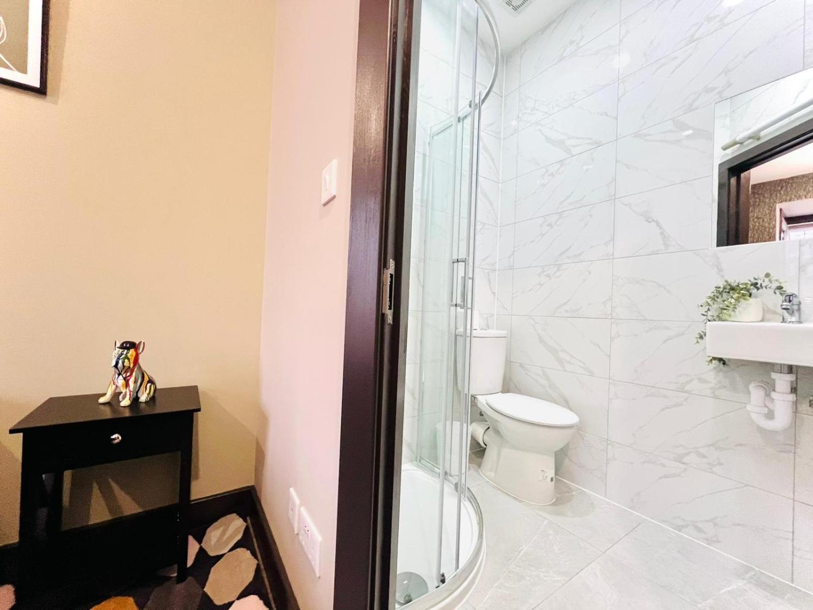Guest house Caledonian Close To Camden & Kings Cross London