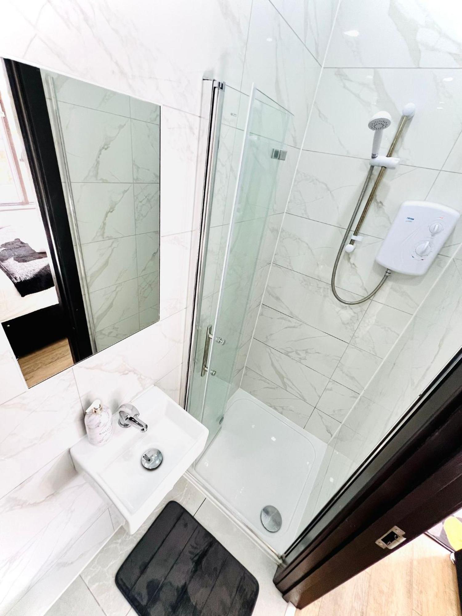 Guest house Caledonian Close To Camden & Kings Cross London