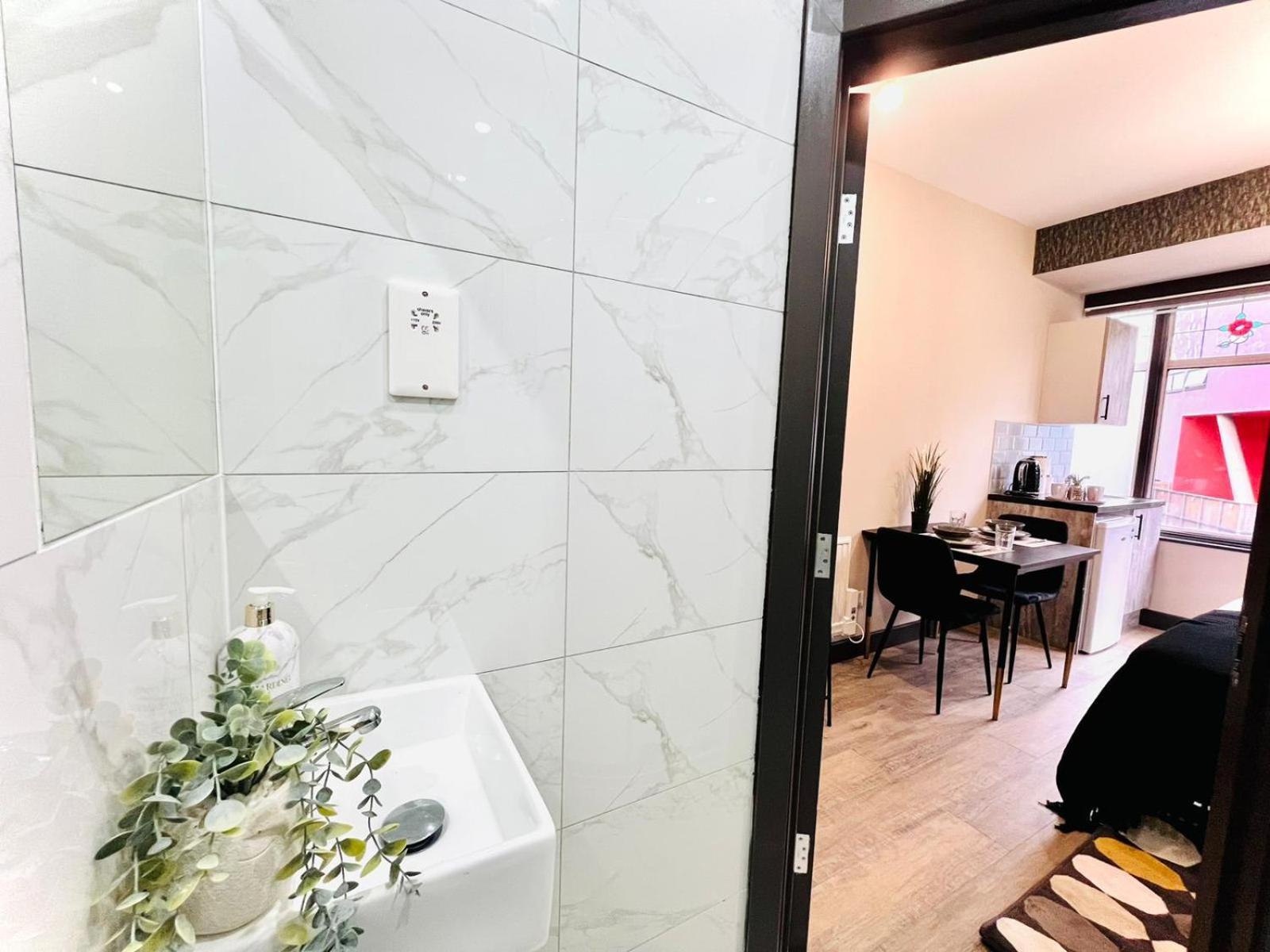 Guest house Caledonian Close To Camden & Kings Cross