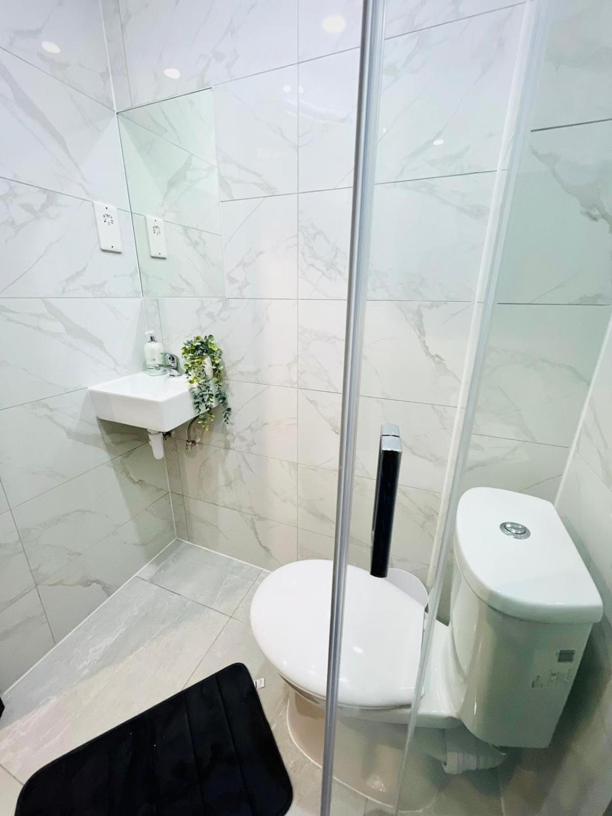 Caledonian Close To Camden & Kings Cross Guest house *