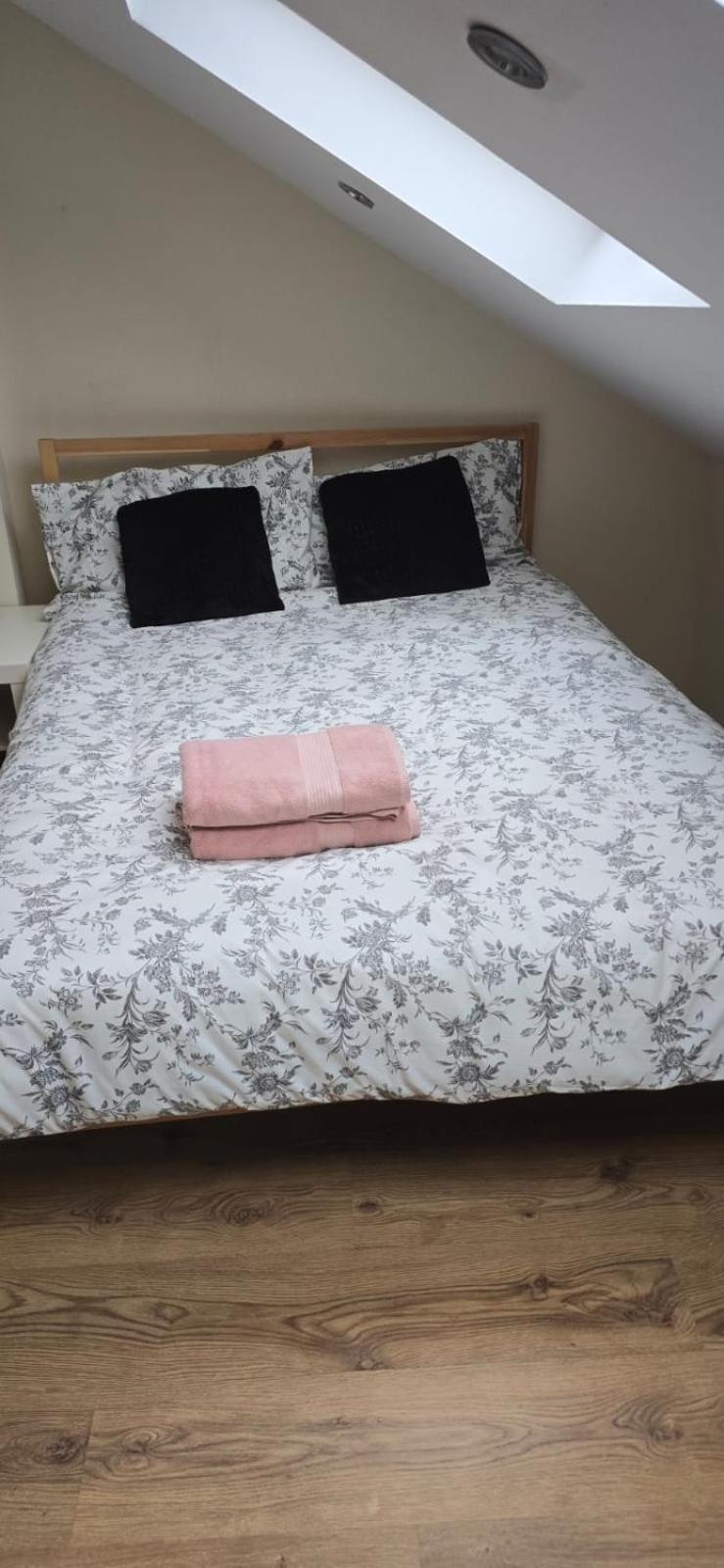 Private Near Hither Station * Londres