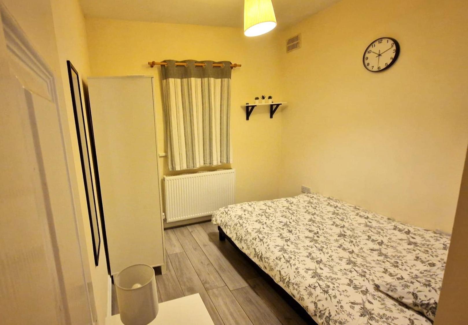 Albergue Private Near Hither Station *