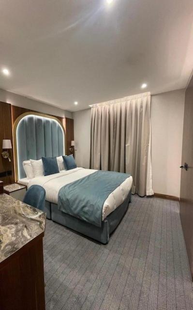 St Mark's - Merit 4* Londres