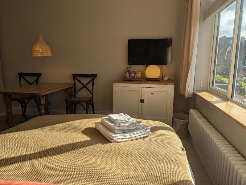Pensión Brookview 3*
