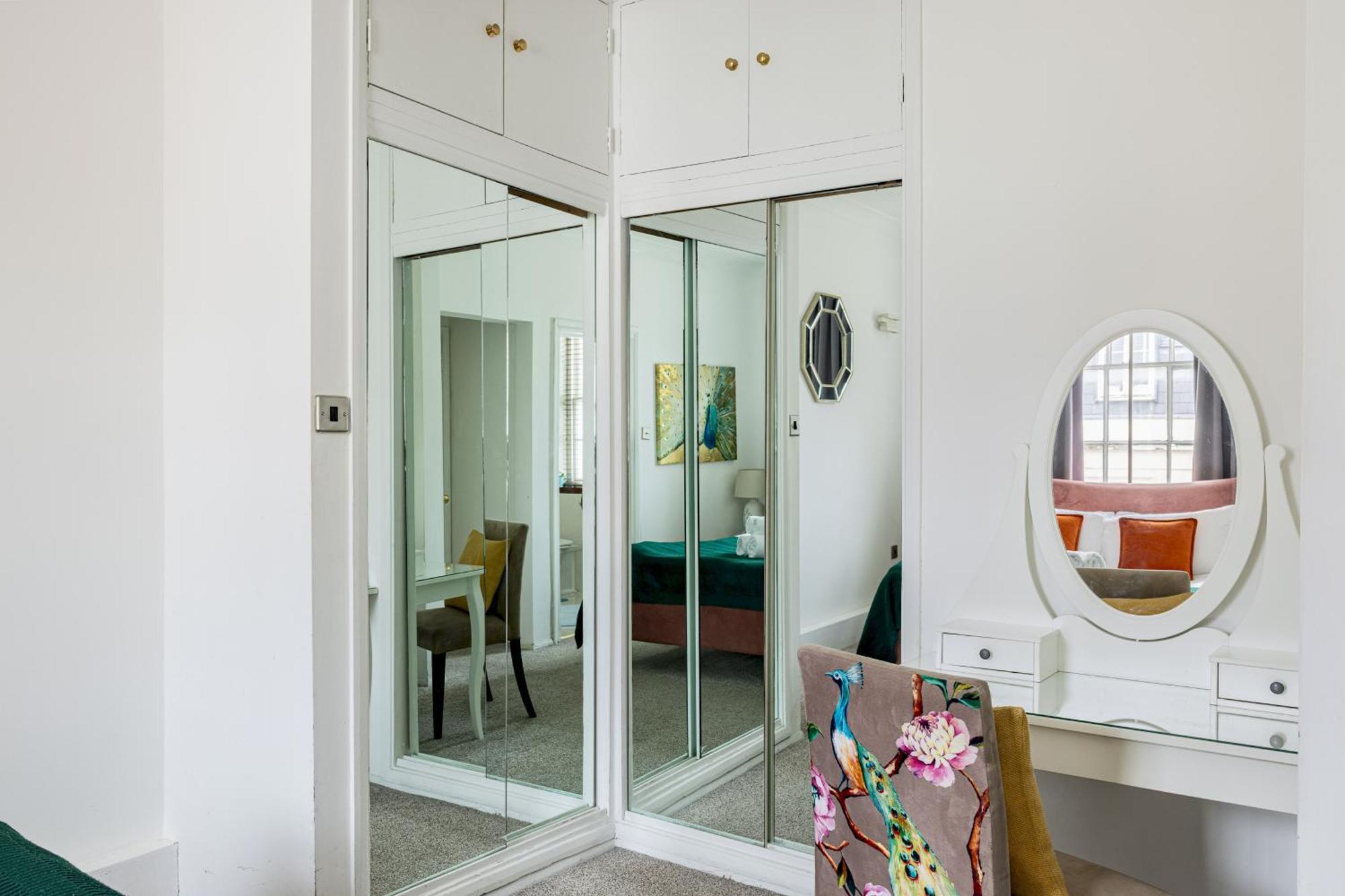 Picktheplace Lancaster Gate