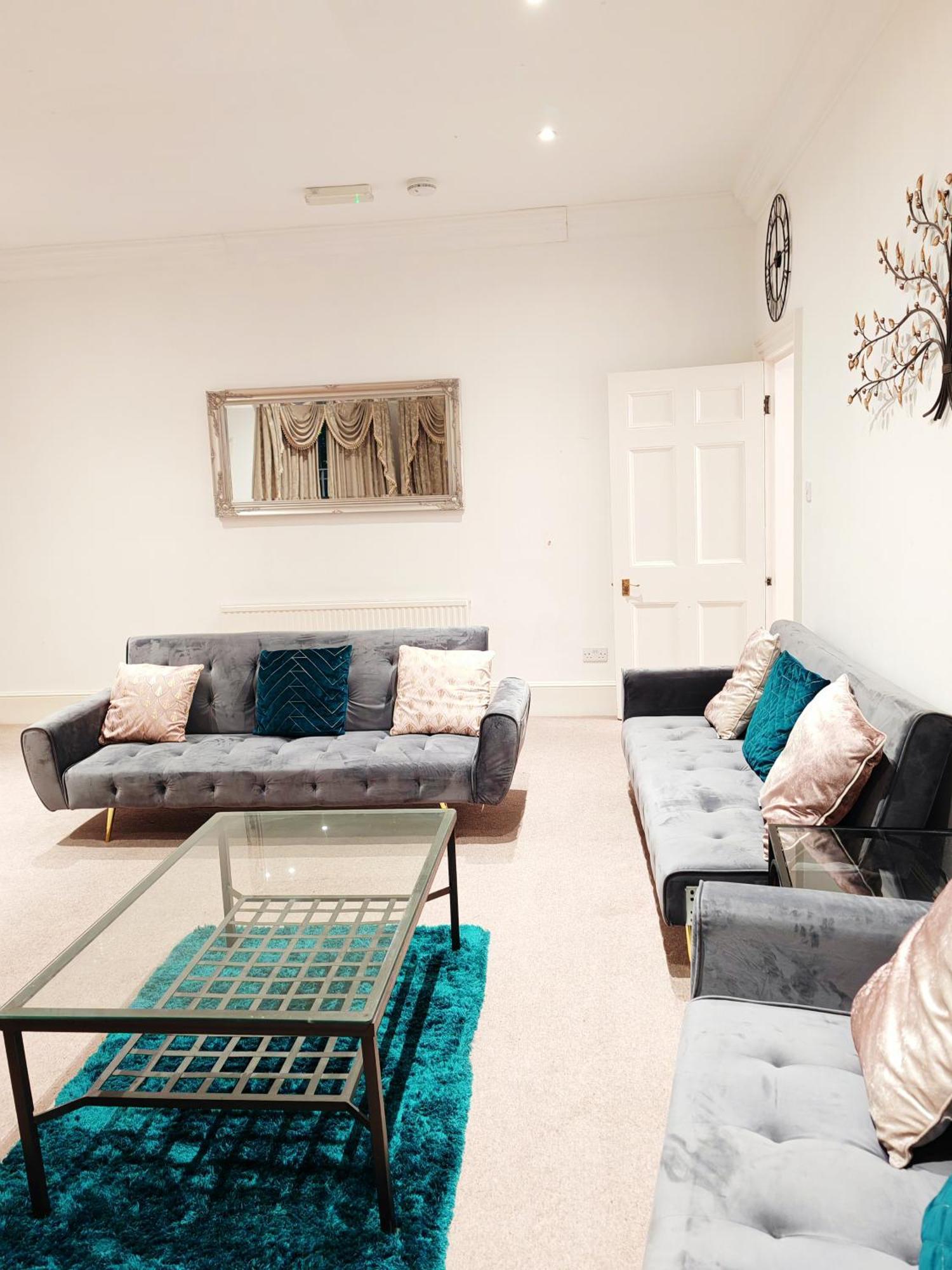 Apartamento Larger Groups Close To Excel Canarywharf 02 With Parking *