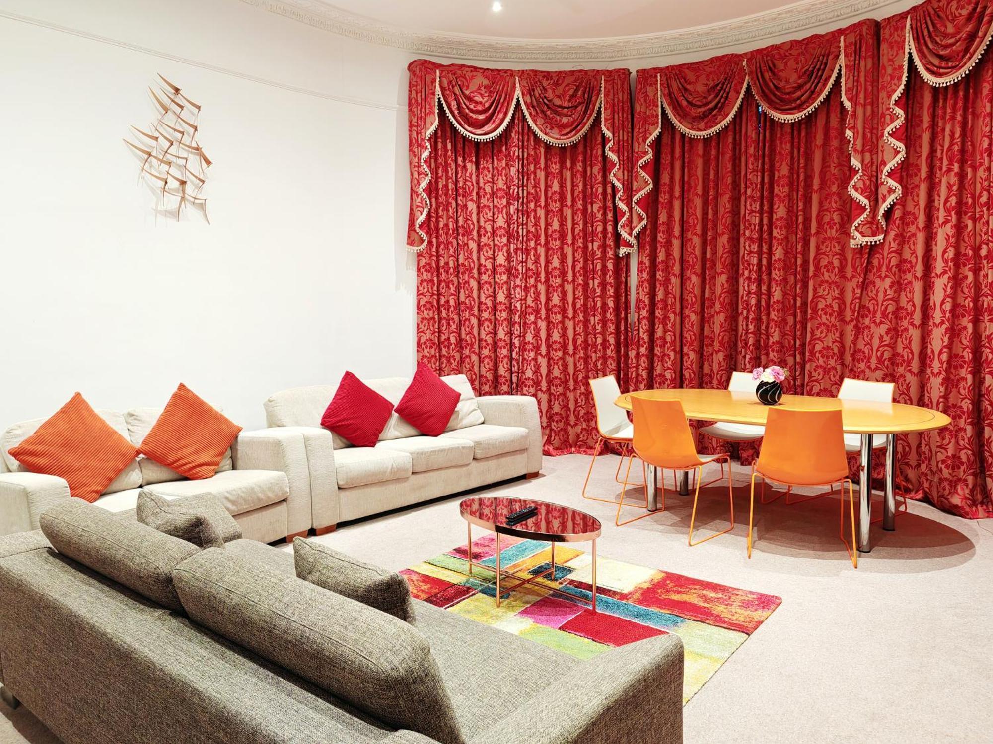 Larger Groups Close To Excel Canarywharf 02 With Parking Apartamento