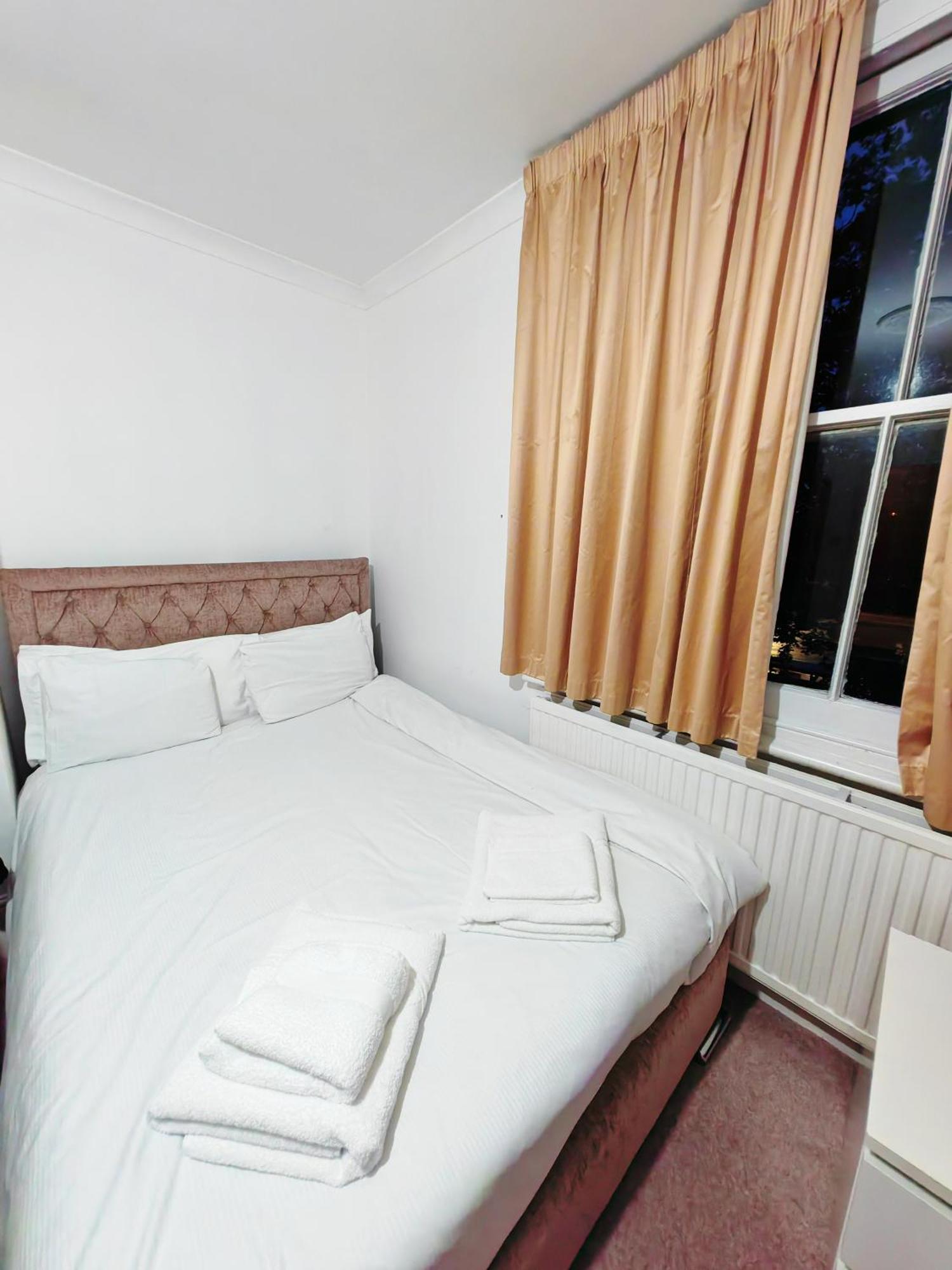 Apartamento Larger Groups Close To Excel Canarywharf 02 With Parking *