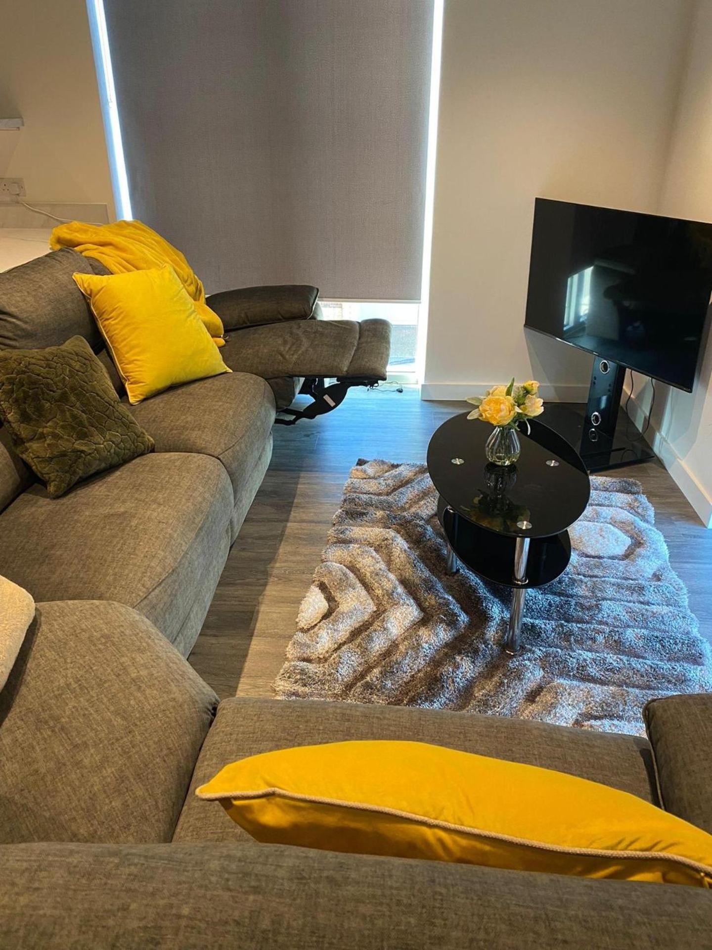 Appartement 4 Guests - Petok - Parking - 35Min Central London