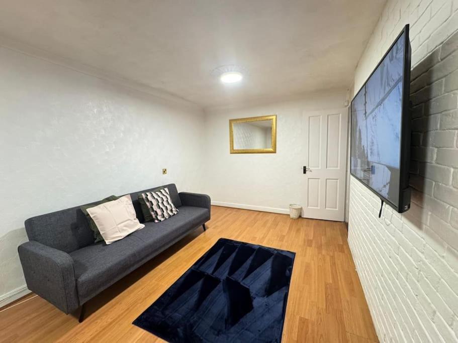 Apartamento Tks Modern 1bed Flat, *