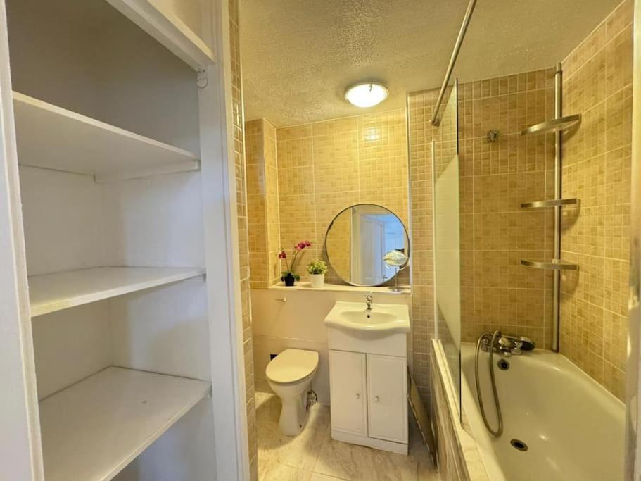 Appartement Tks Modern 1bed Flat,