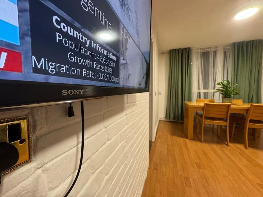 Appartement Tks Modern 1bed Flat, Londen
