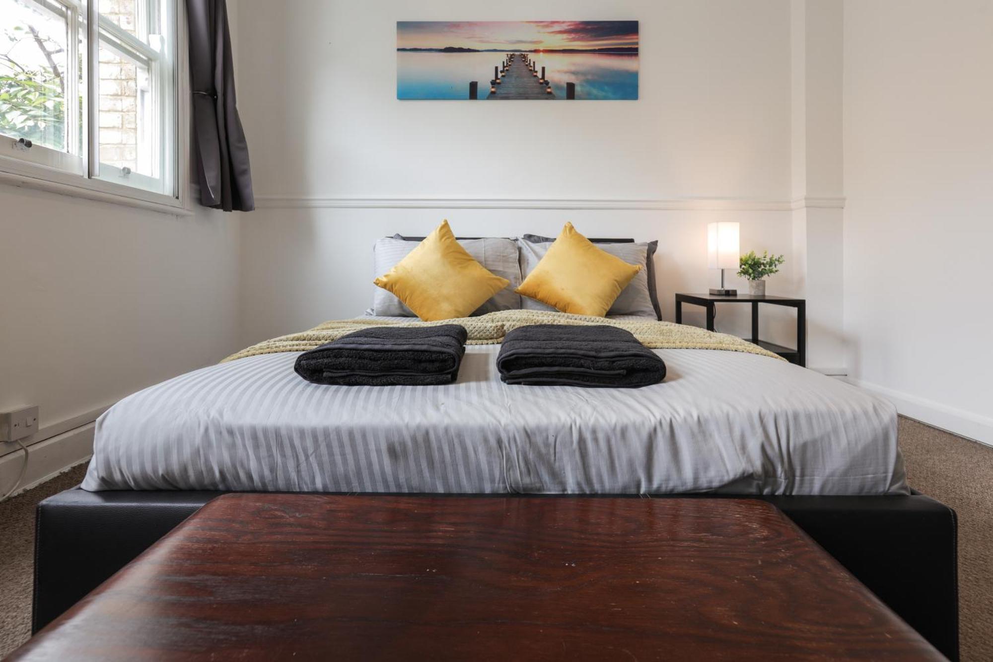 Trendy 2bed Flat Bethnal Londres