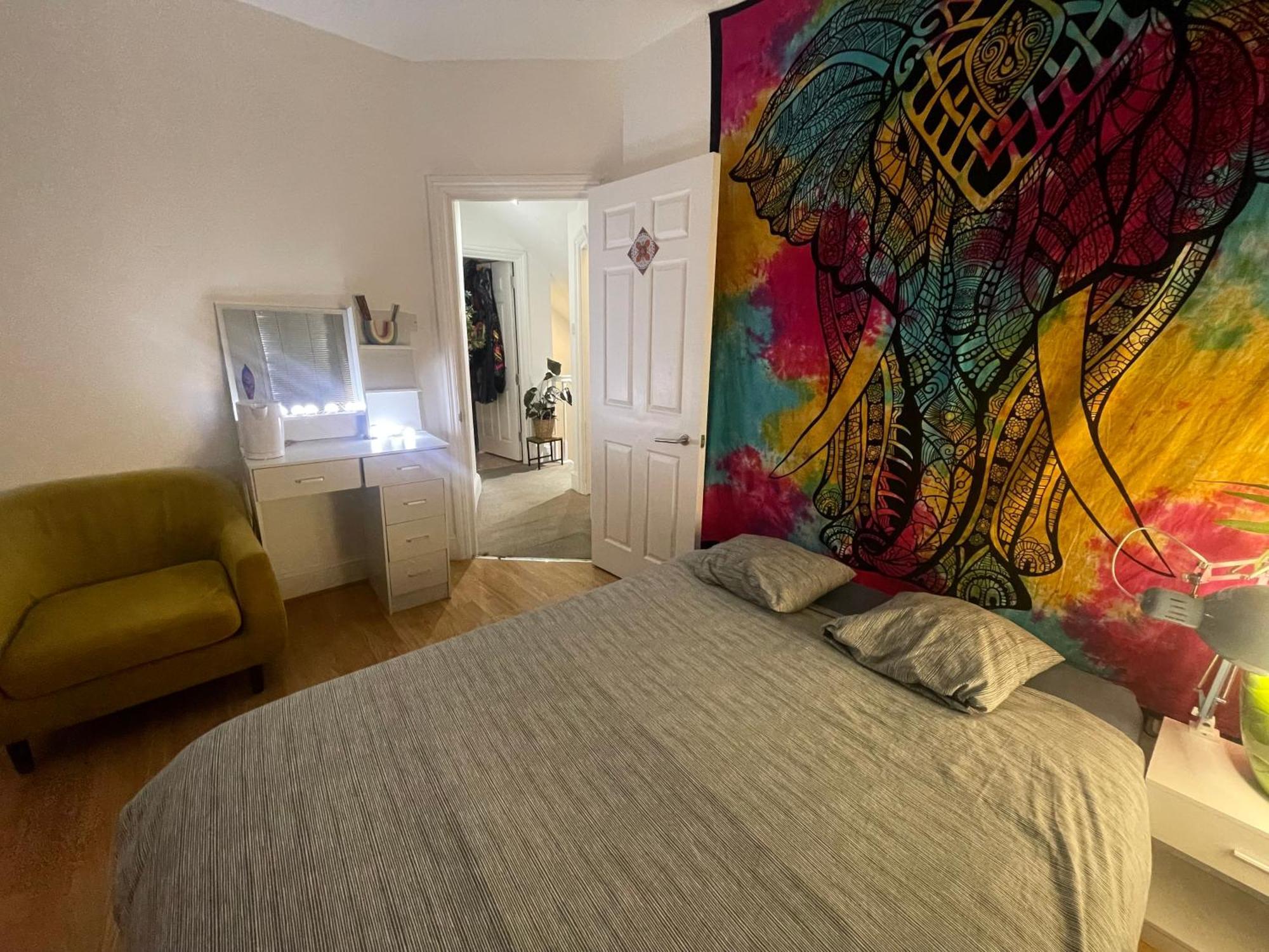 Privatunterkunft Cozy Close To Camden Market