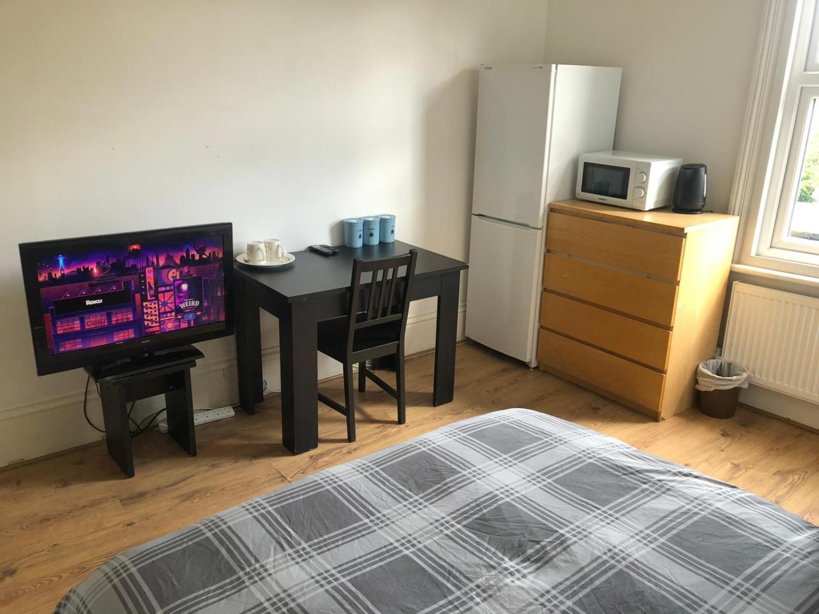 Dm X Weekly Monthly X Deals * Londres