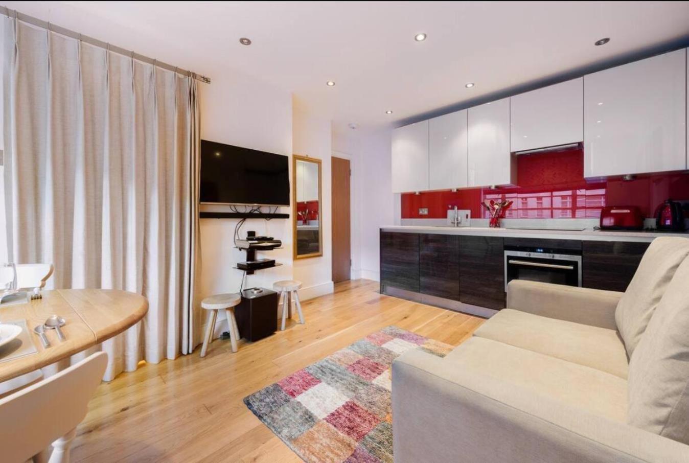 Stylish Flat In Nell Gwynn House, Close To Harrods, Sw3 Appartement Londen