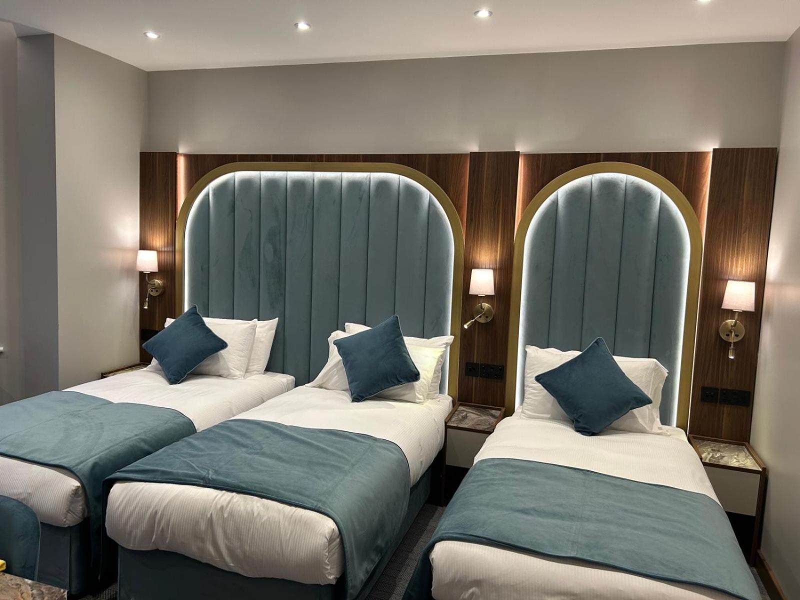 Hotel St Mark's - Merit 4*
