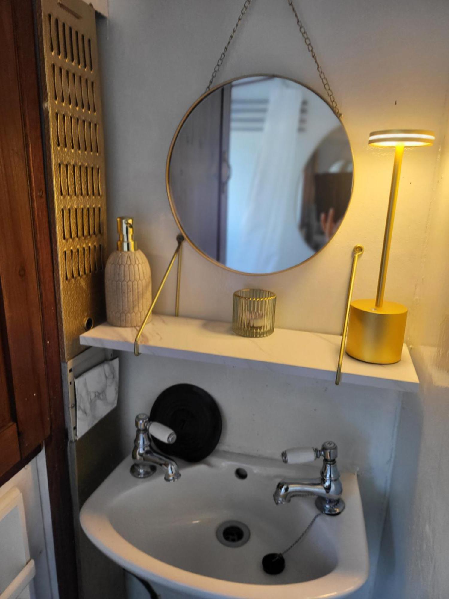 Comfy Canal Boat In Little Venice For Family & Friends Bateau-hôtel