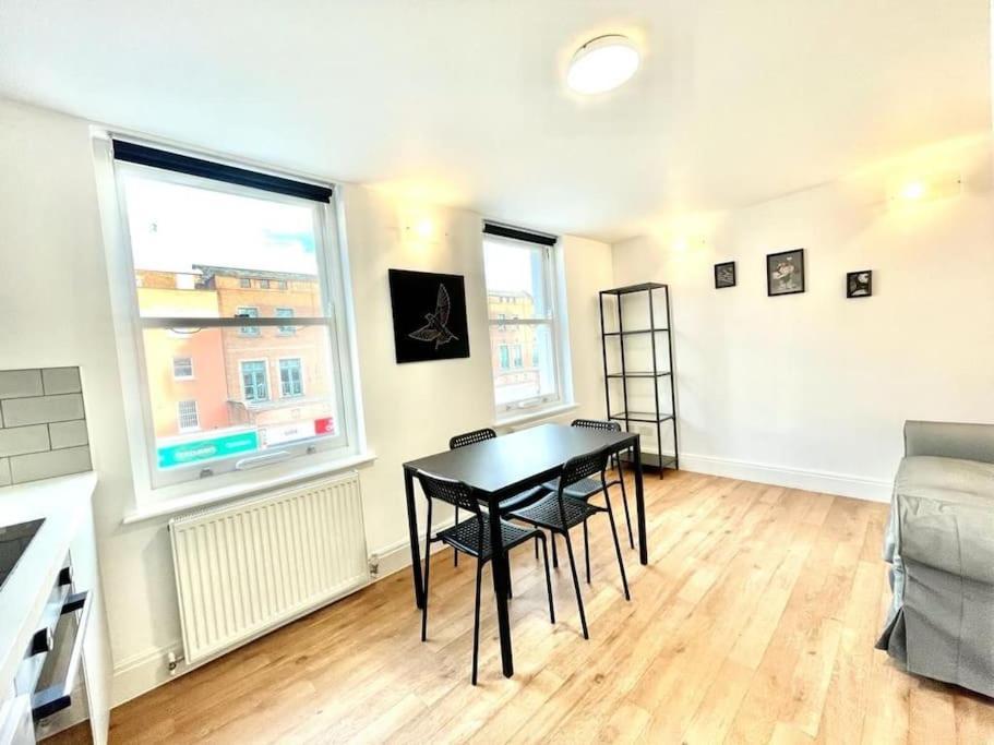 Appartement Amazing Spacious 2 Bed Londres