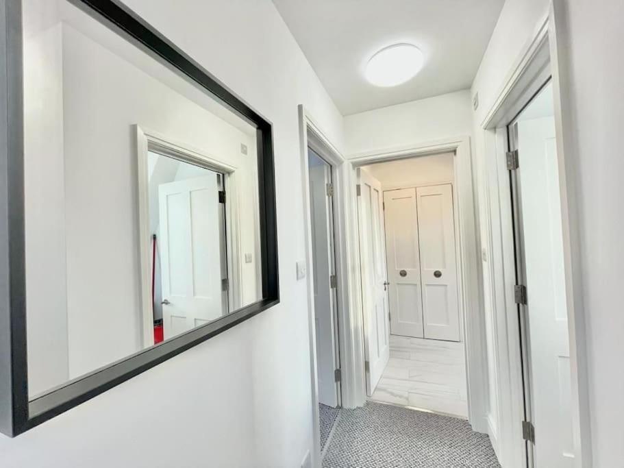 Amazing Spacious 2 Bed Londres