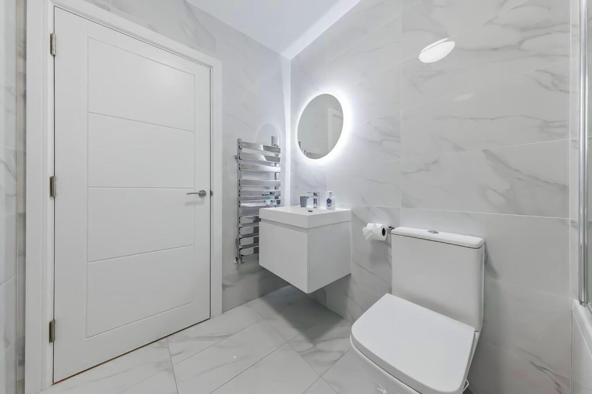 Appartement Brand New Near Bridge Lr1 *