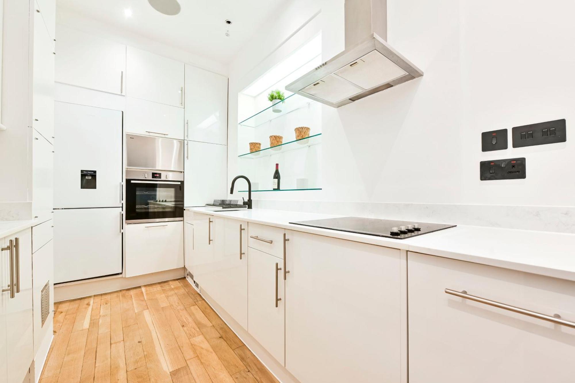 Wonderful Fitzrovia 3 Bed London