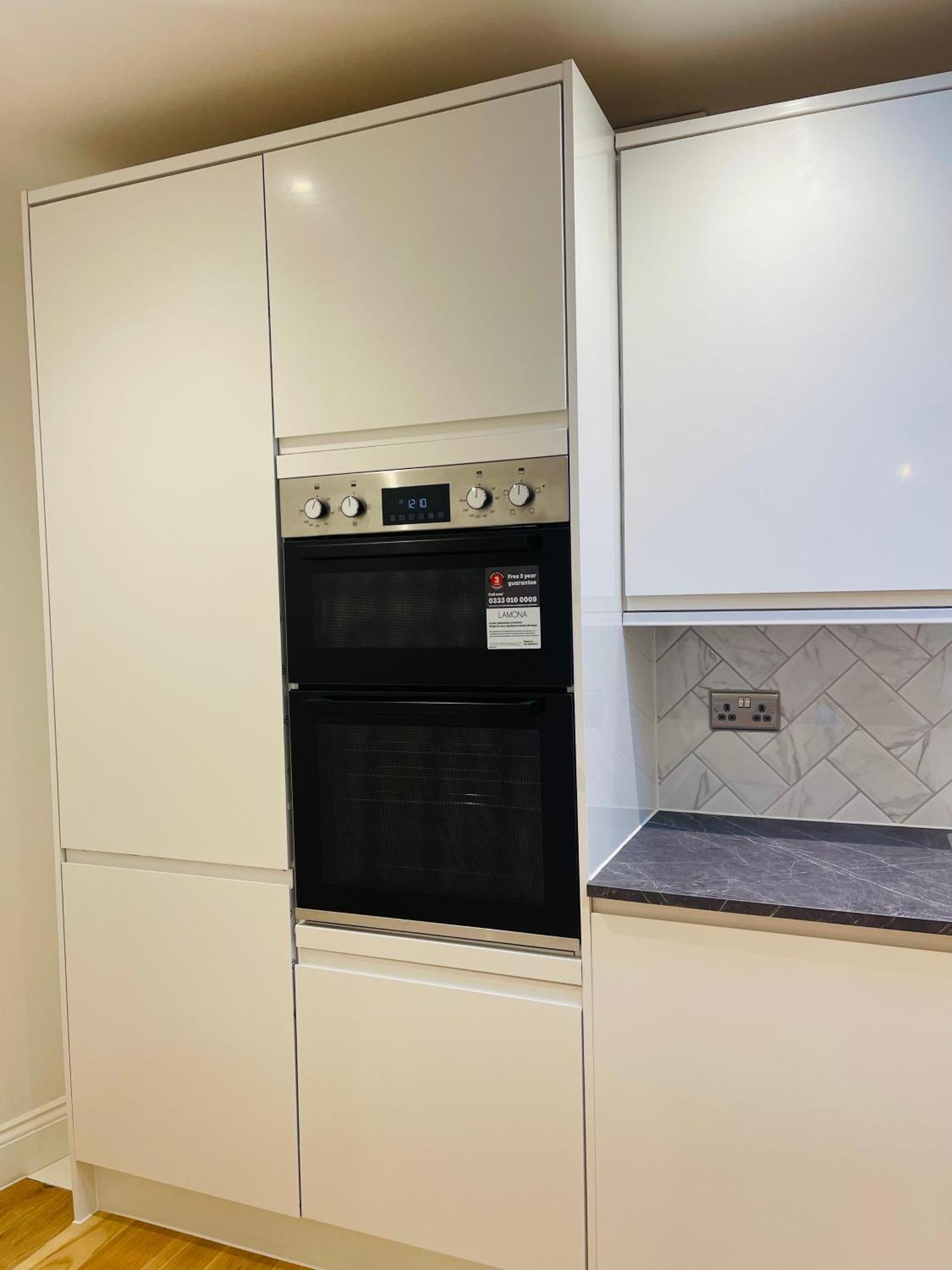 Apartamento Fully Furnished Duplex In Askew Road Londres