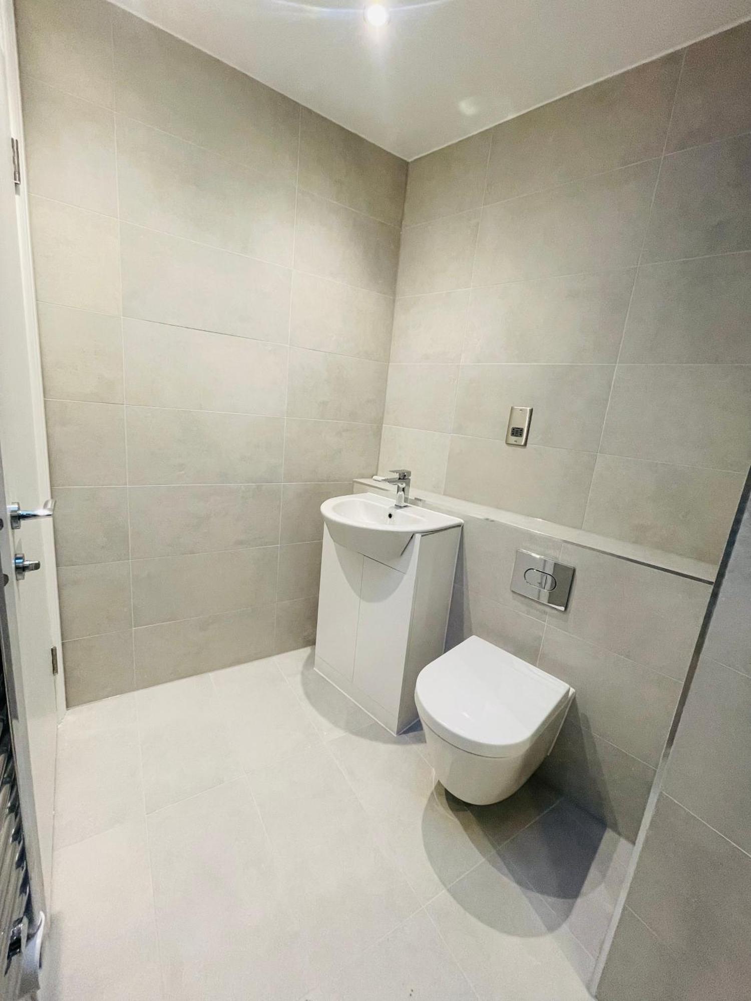 Apartamento Fully Furnished Duplex In Askew Road Londres