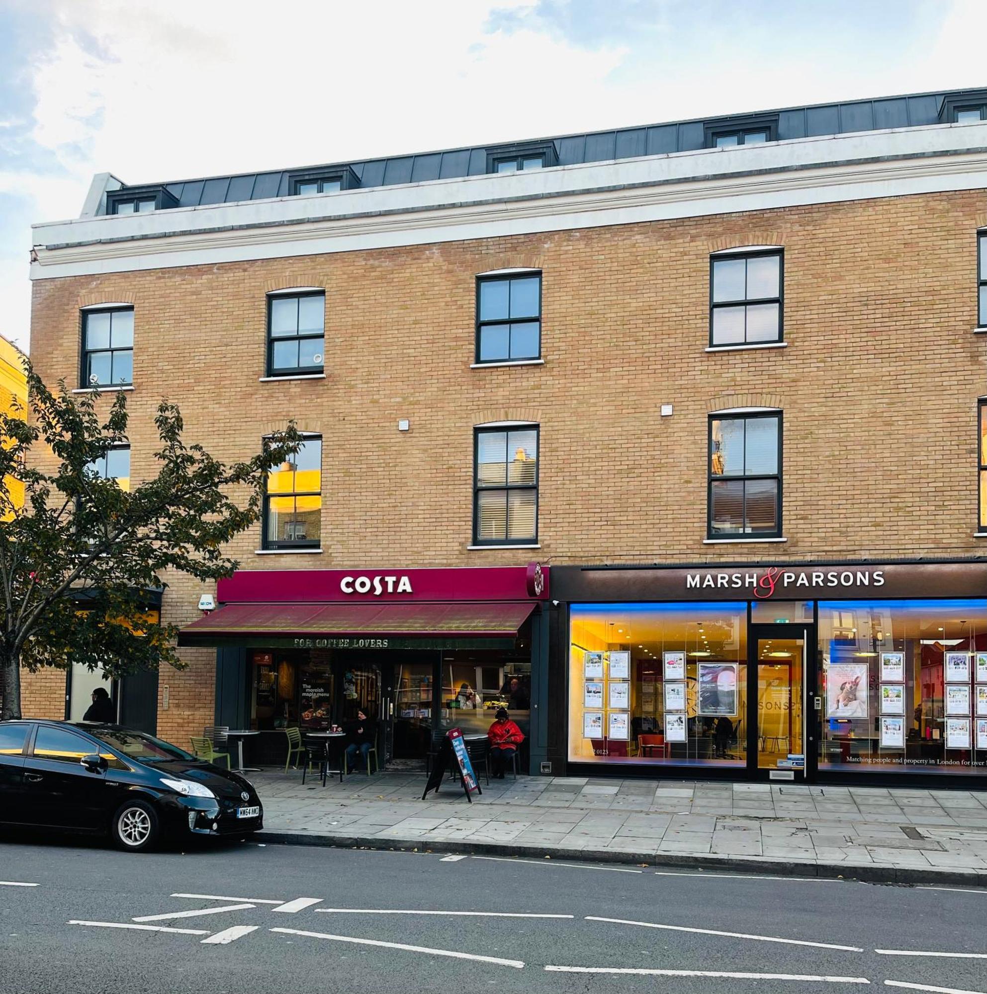Fully Furnished Duplex In Askew Road Londres