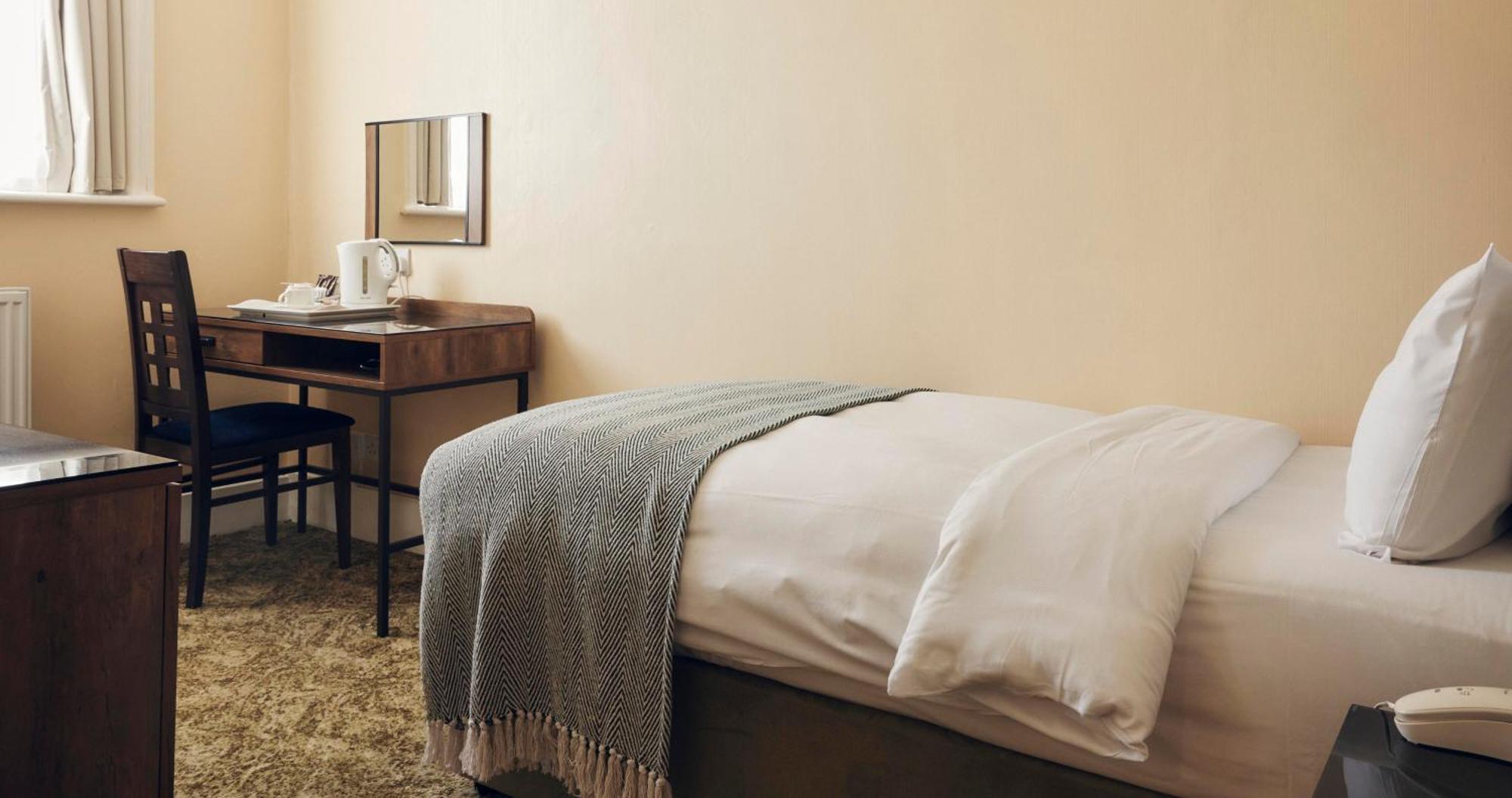The Columbia Hotel 3*