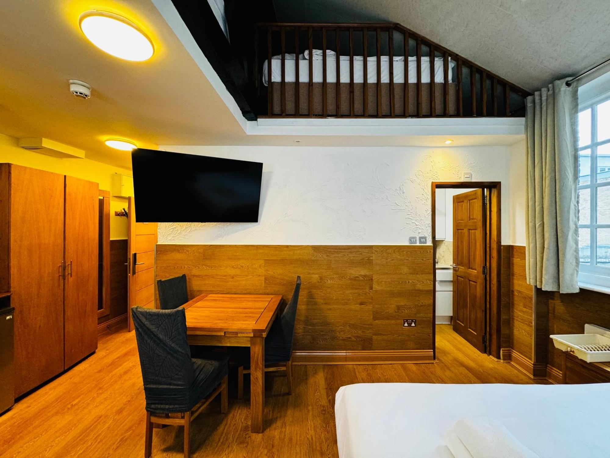 Berkley Apart-hotel