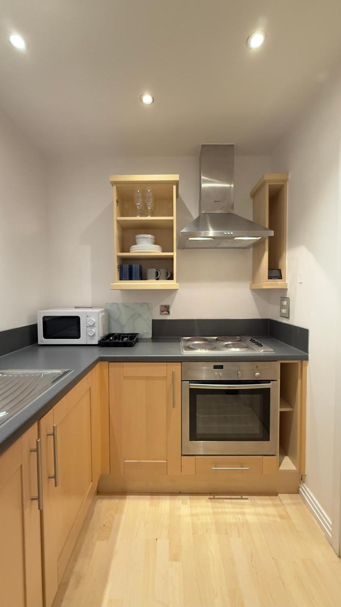 Apartamento Modern Spacious Opposite Station Ii Londres