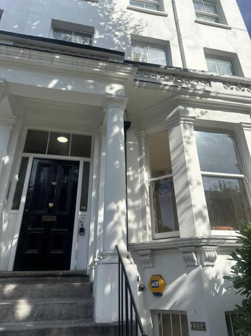 Notting Hill Designer 1-bed Flat Appartement Londres