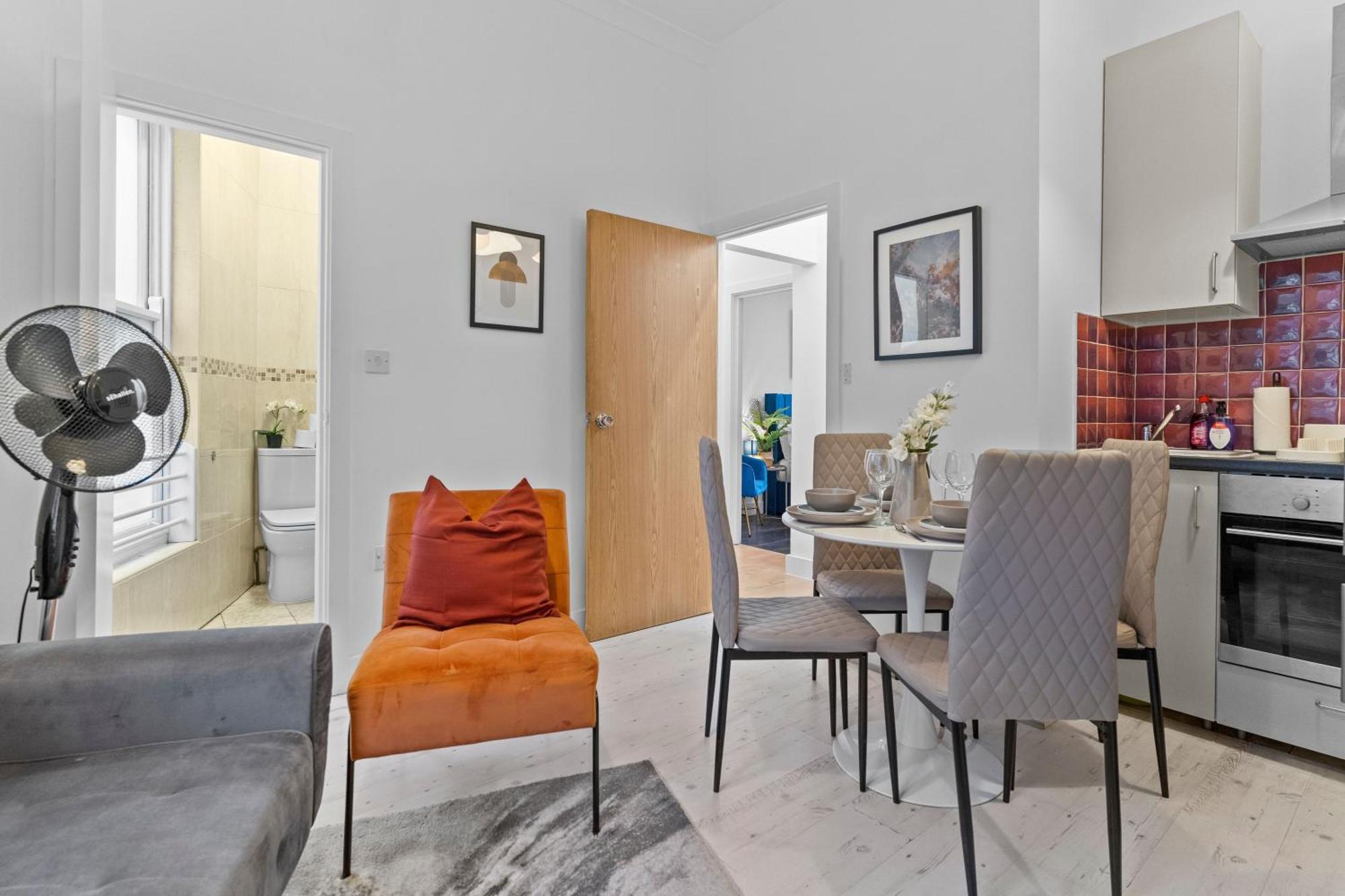 Apartment Livestay Affordable One Bedroom & Studio In India Docks E14 London