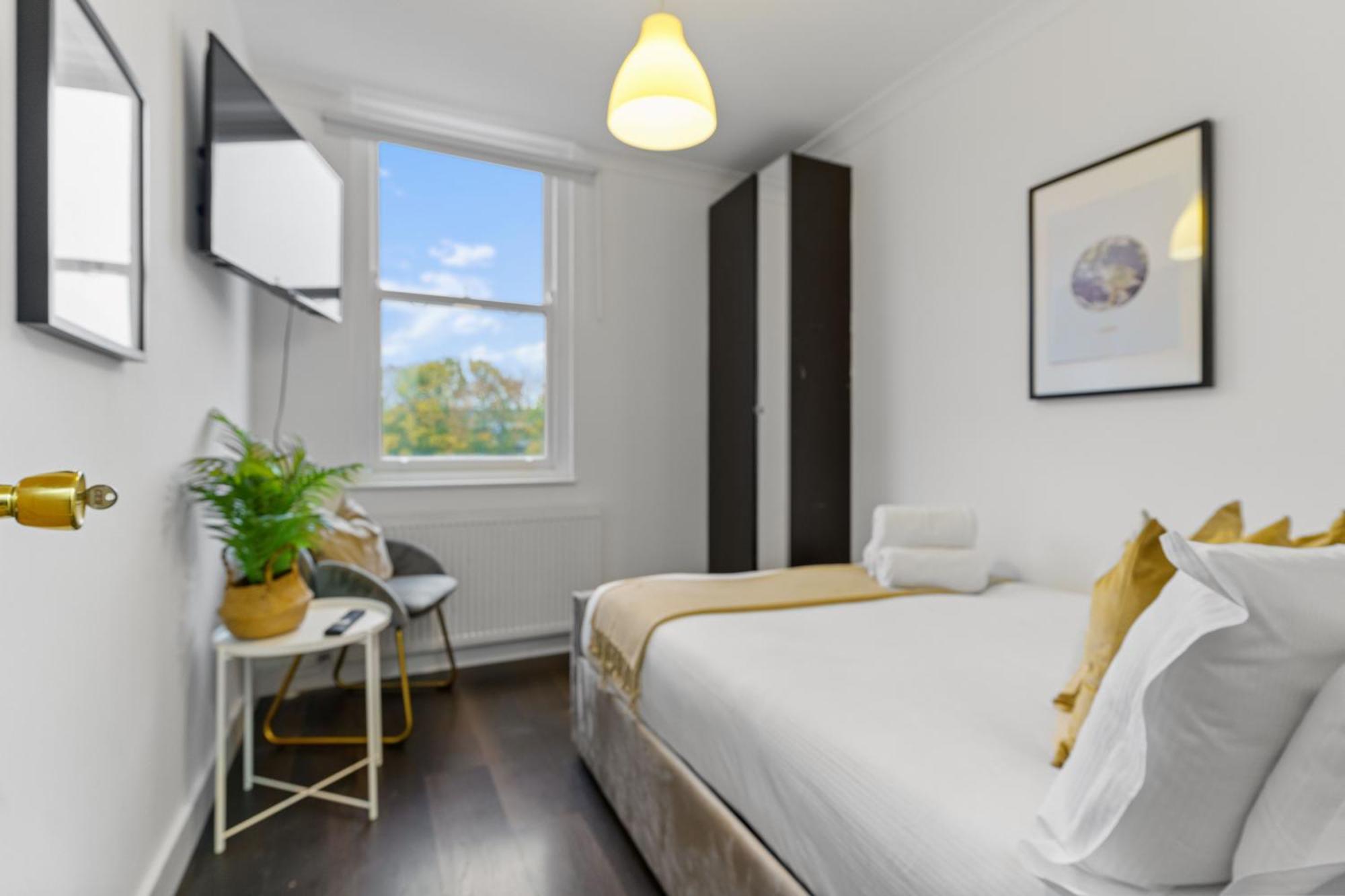 Apartment Livestay Affordable One Bedroom & Studio In India Docks E14 *