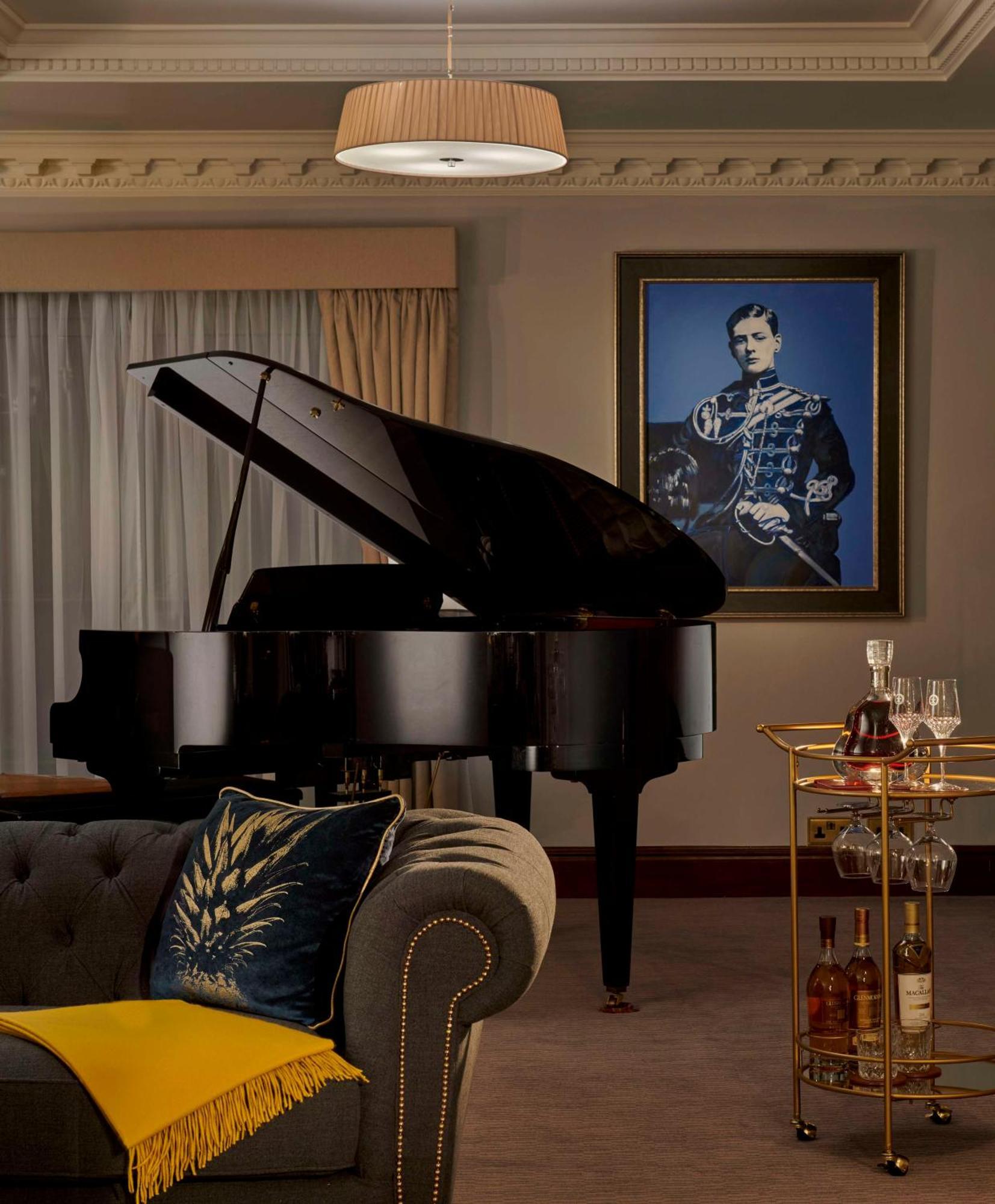 Hyatt Regency - The Churchill Hotel 5*