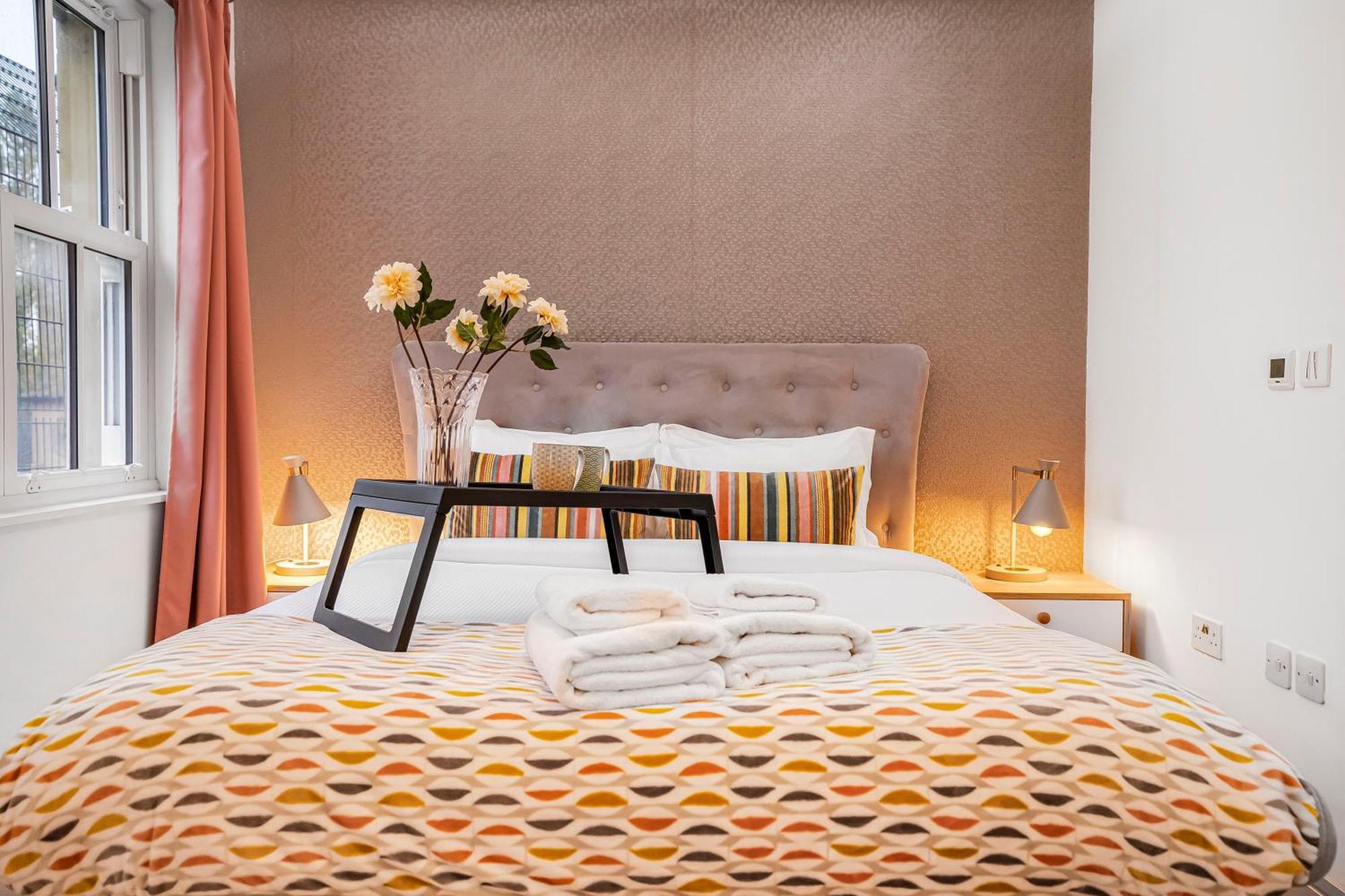 Stylish Modern By Livestay Short Lets & Serviced Nw6 Apartamento