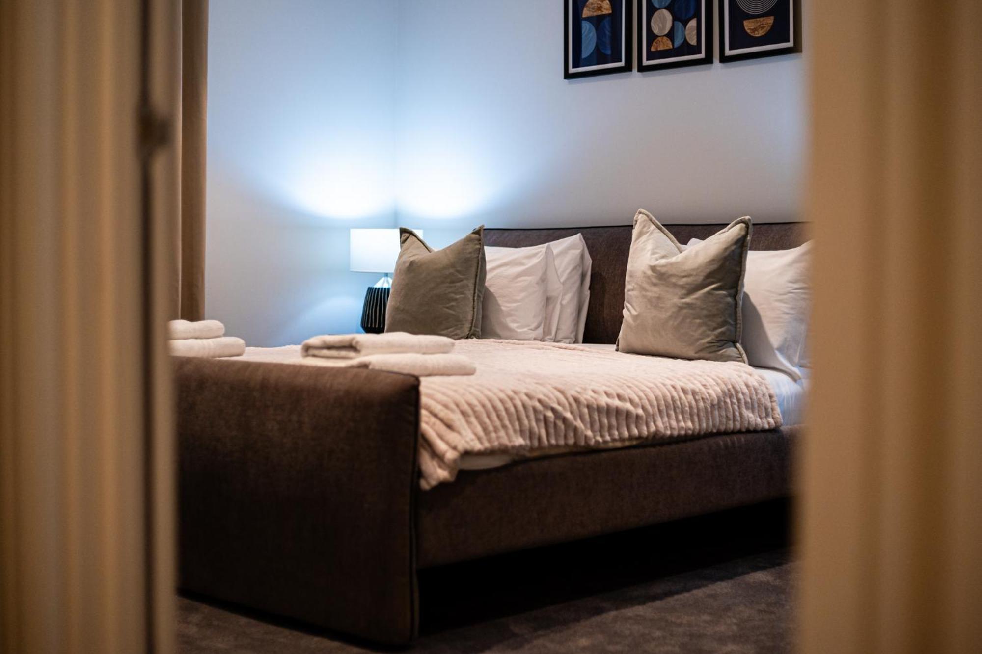 Stylish 4bd Mews House Close To Paddington Hébergement de vacances Londres