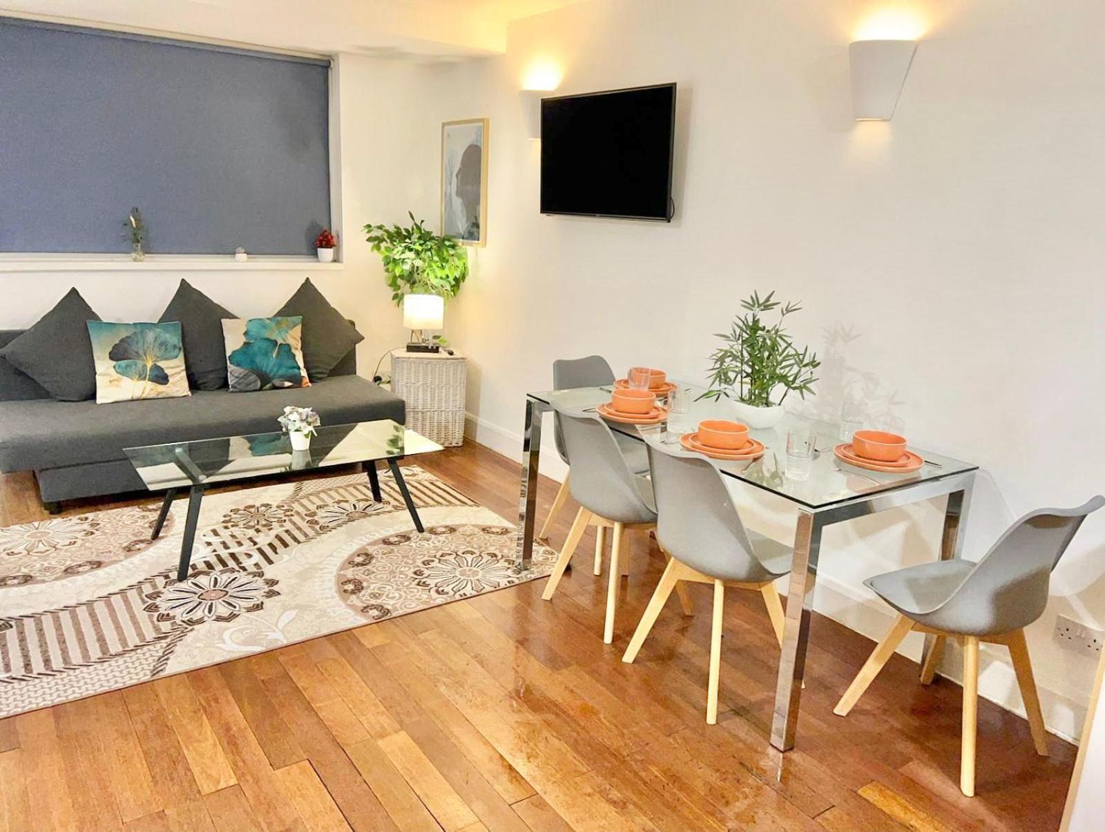 Comfortable Family Near Kensington Apartment London