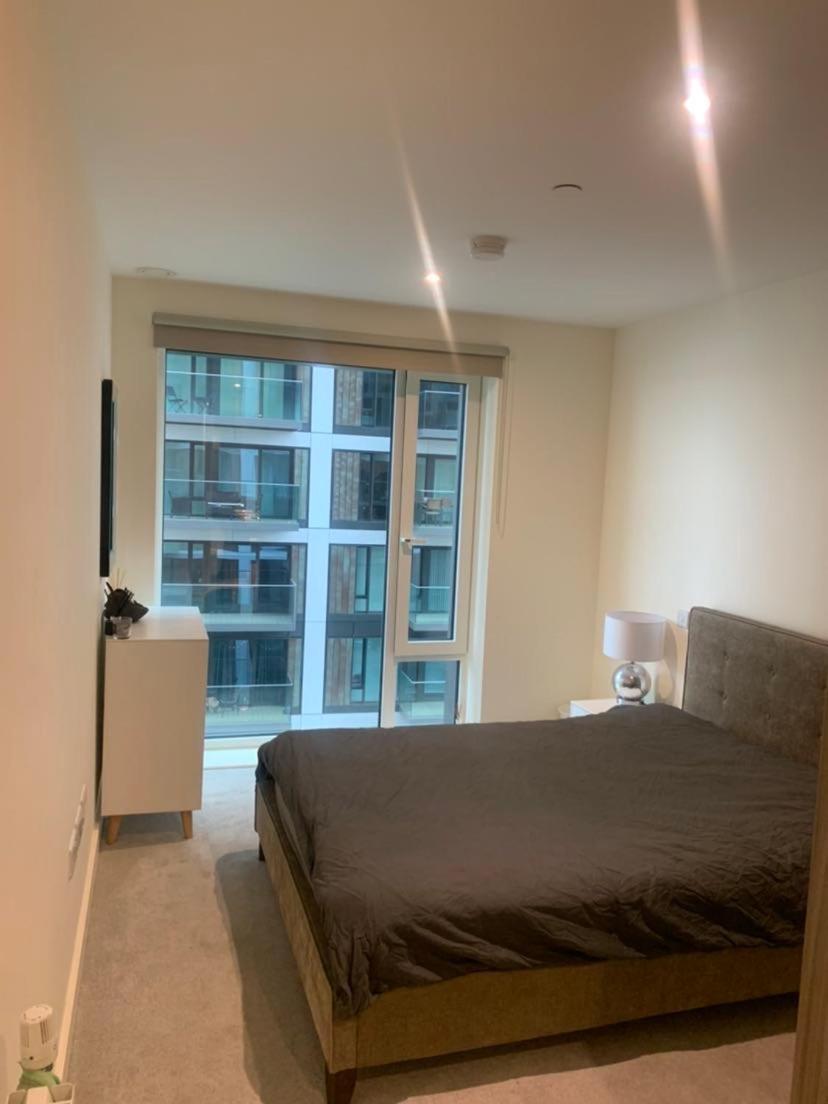 Appartement Stunning 2 Bed Penthouse Canning Town