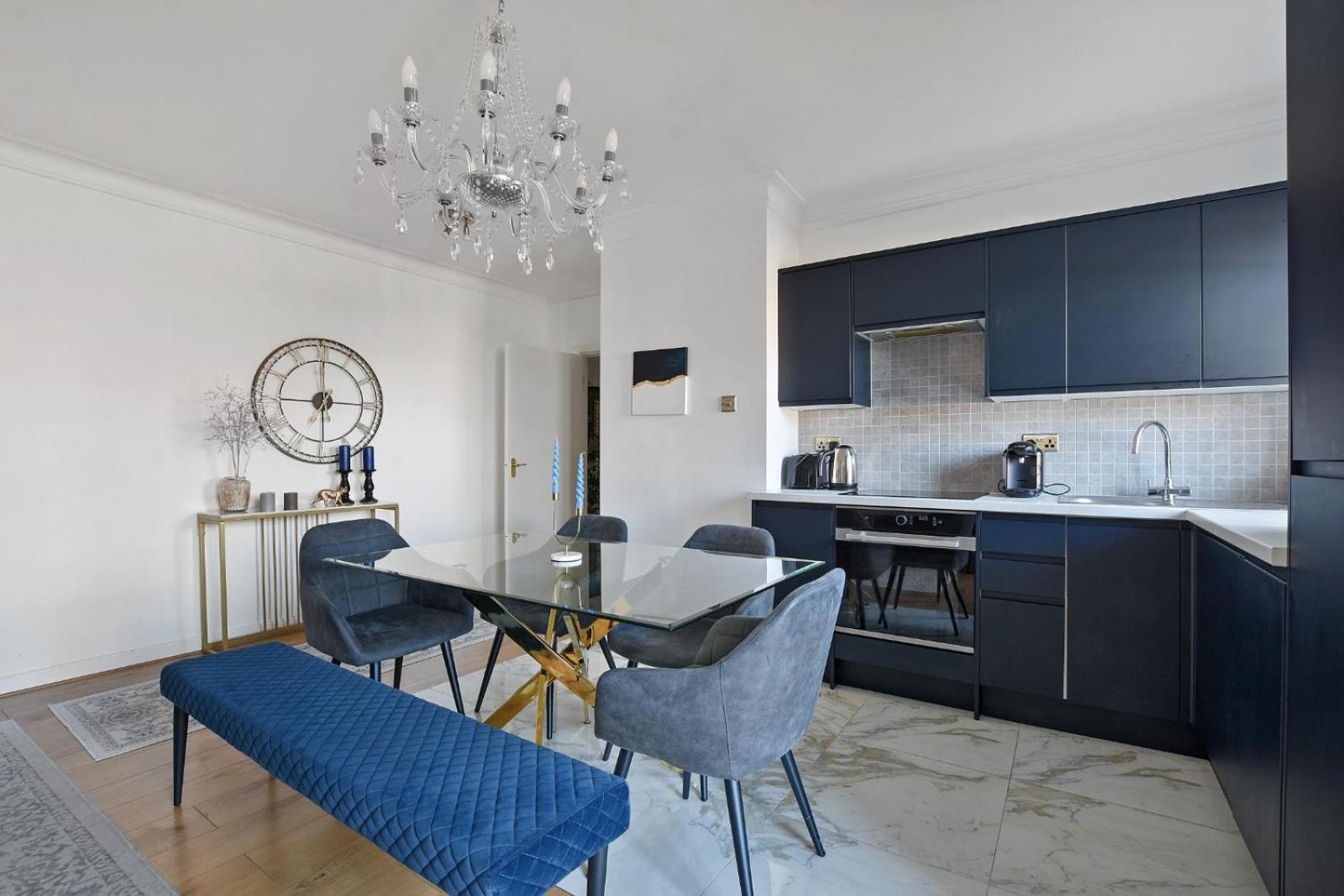 Arte - 3-bed Flat With 3 Bathrooms - Heart Of Finchley Road - 2 Min Walk To Underground Station Appartement