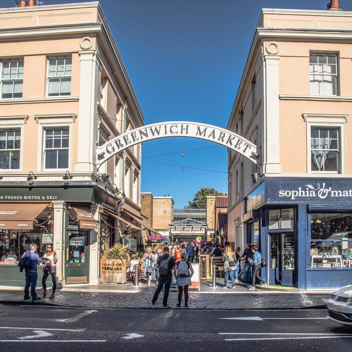 Vakantiehuis Spacious 3-bed House Close To The O2 Arena & Tube
