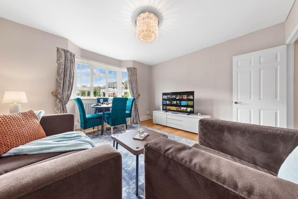 Modern Spacious 1 Bedroom Flat In Hampstead Appartement