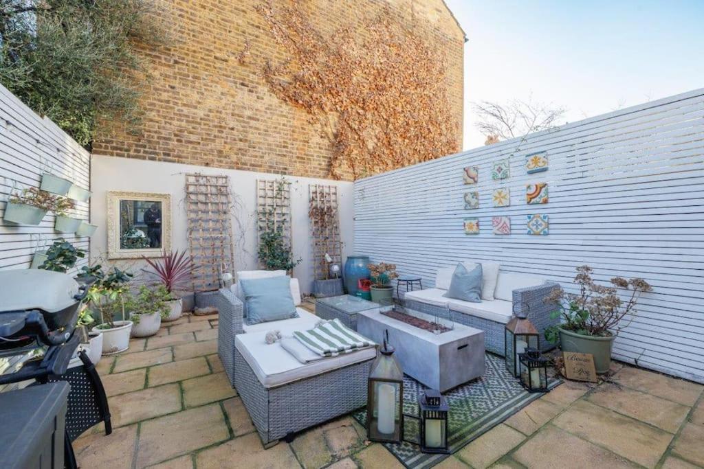 Appartement Stylish Hideaway With Oasis Garden