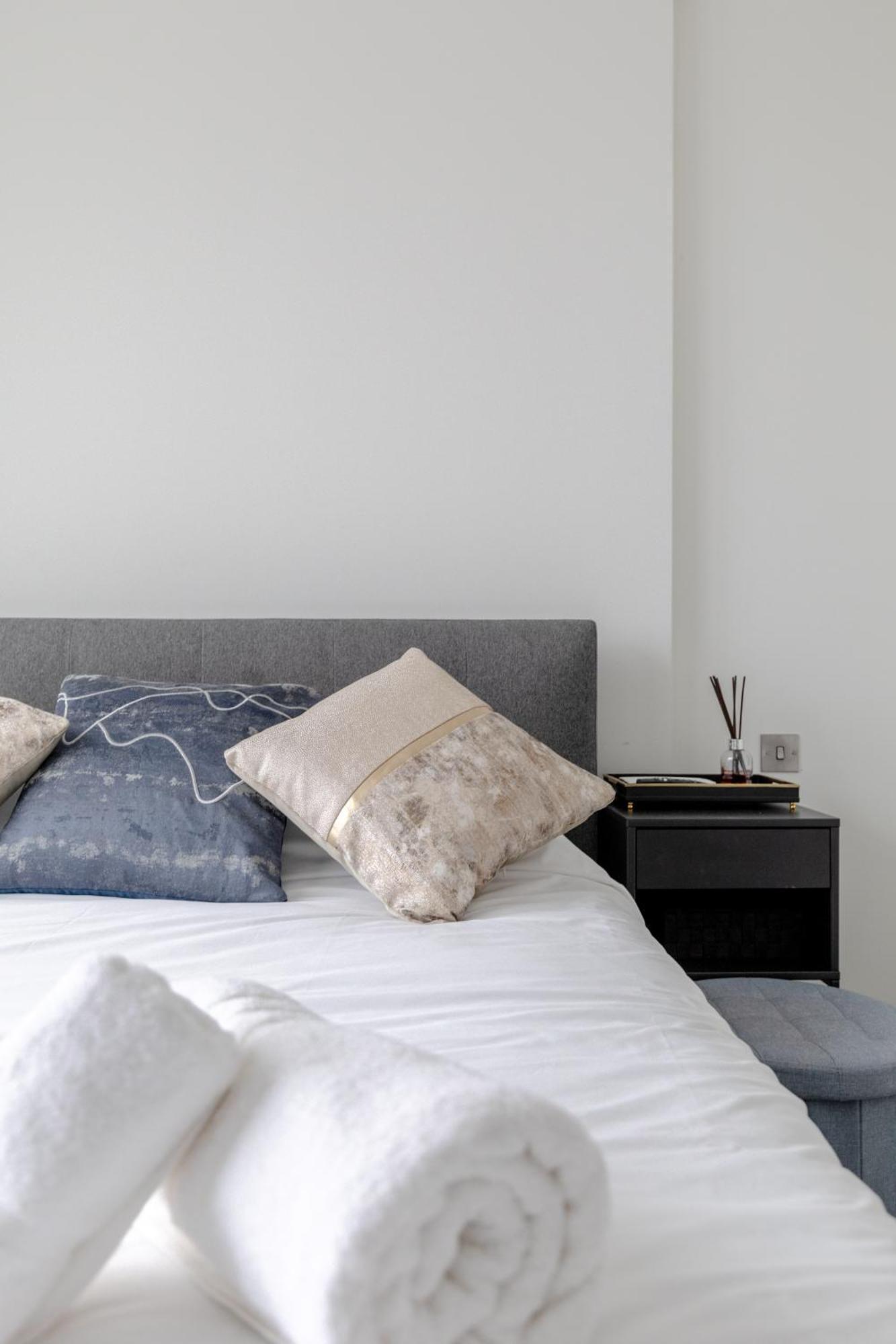 Apartamento Ravishing 1bd Flat - 2 Minute Walk From The O2! Londres