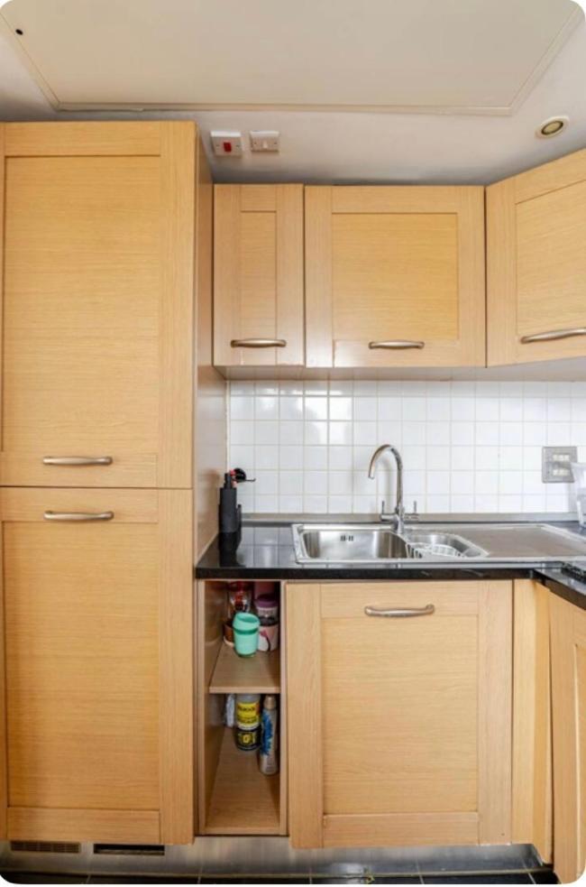 Apartamento Amazing River View 2 Bedroom Apartment, Sleeps 6 , Balcony And Parking